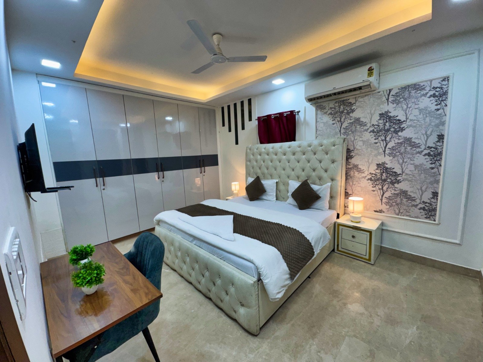 Smart Stays in Delhi