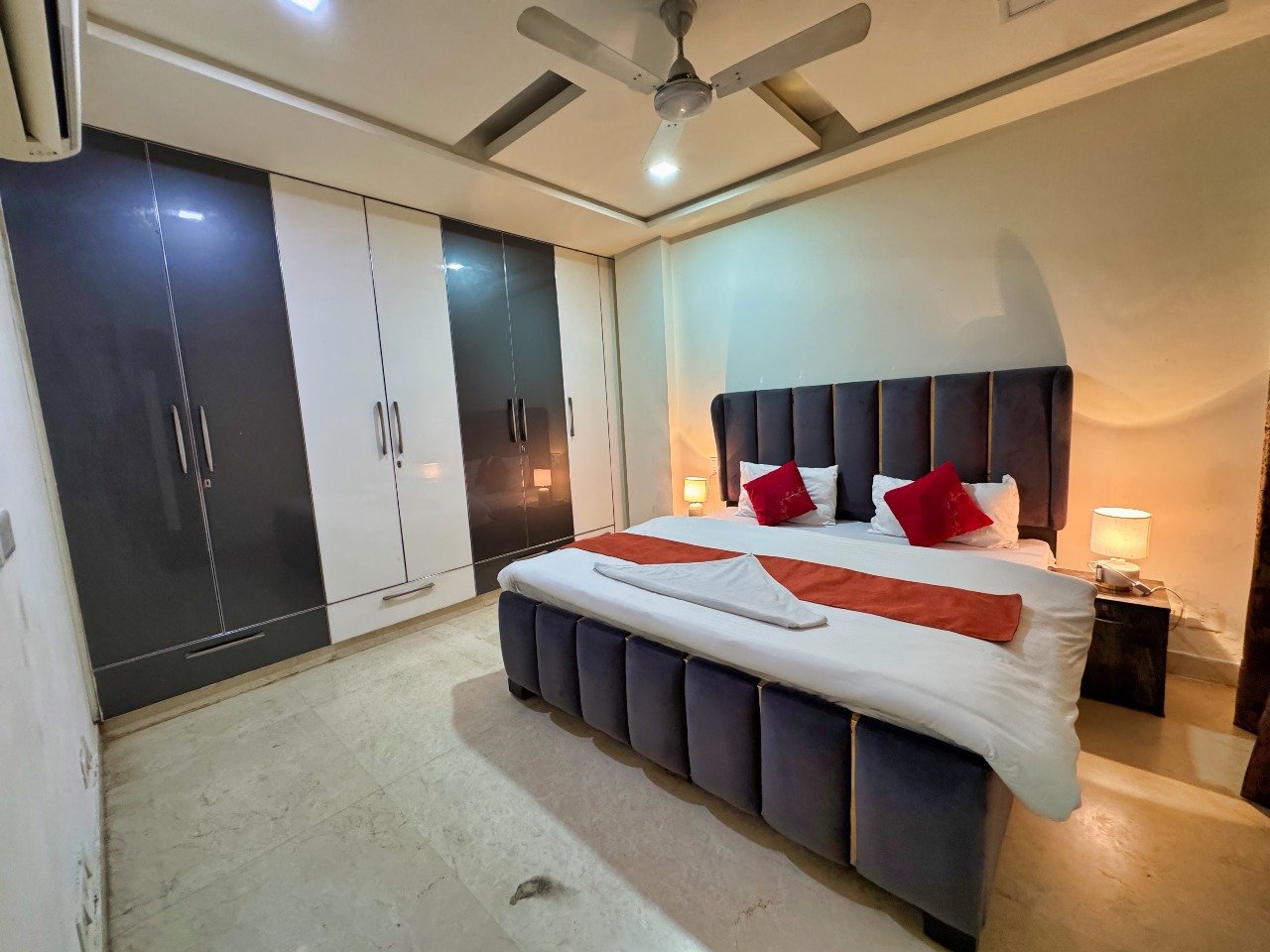 1bhk serviced apartments in Noida by namastey Homes